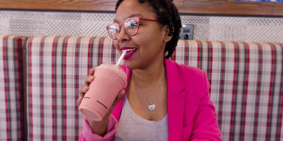 Chantélle Hartebeest loves a good smoothie, and she knows how nutritious a blackberry smoothie is.