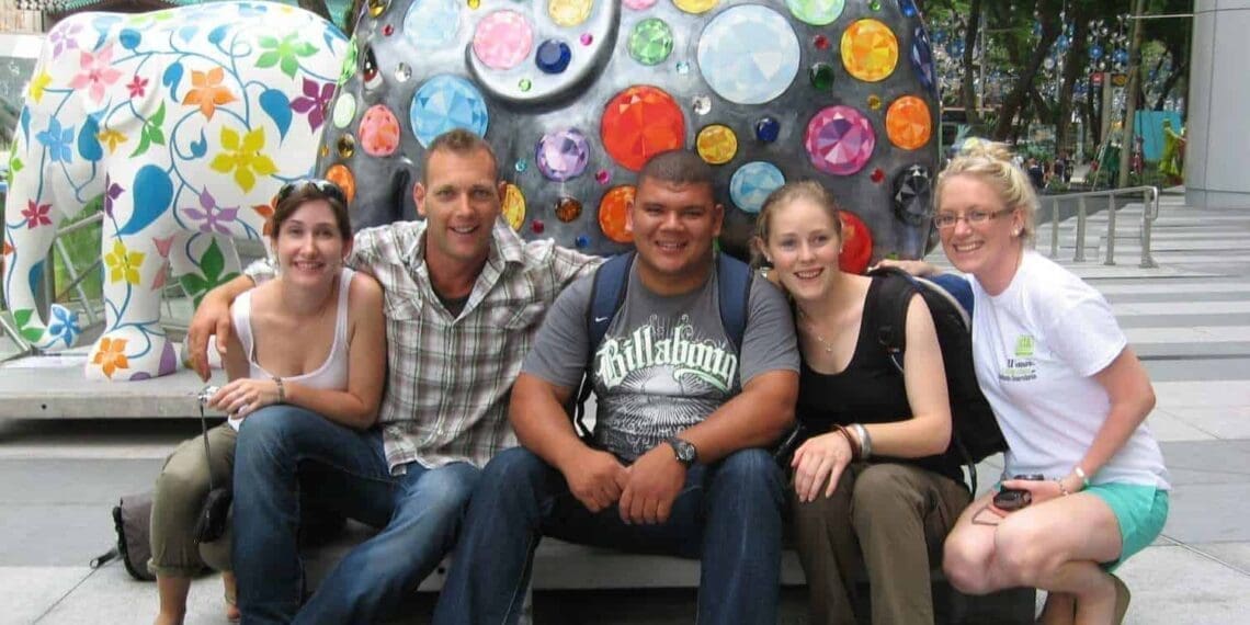 Agri ambassador Breyton Milford (pictured in the middle) has travelled to more than 10 countries across the globe and is convinced that South Africa is a very good position despite its challenges.