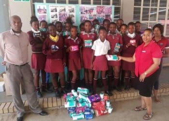 The Agricultural Research Council’s Onderstepoort Veterinary Research recently donated sanitary towels to learners at Onderstepoort Primary in Pretoria.