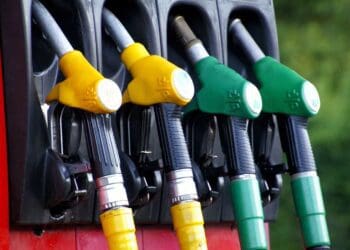 Many South African businesses are forced to spend money they don’t necessarily have on diesel generators. An expert says, other companies should also enjoy the privilege to earn rebates for spending on diesel and suffering through the blackouts. Photo:Supplied/Food For Mzansi