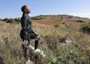 Social entrepreneur and bio-diesel producer Mosa Hope Mapheto tackles socio-economic issues in her community to build a better life for the youth.