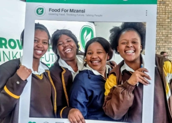 Hundreds of Eastern Cape school kids learn why agriculture needs them