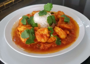 Chef Zana’s Durban Style Prawn Curry.