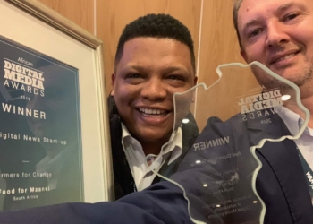 Food For Mzansi's co-founders Ivor Price and Kobus Louwrens moments after receiving two awards from WAN-IFRA, the global organisation for the world's press.