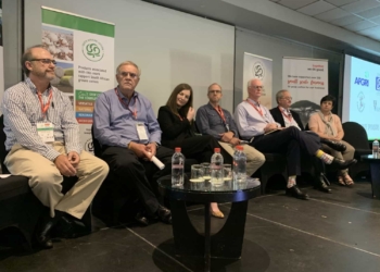 Cotton Cluster phase one journey panellist, Hennie Bruwer, Cotton SA CEO, Leonard Venter Cotton SA Chairperson, Mairi Watson, sourcing director at the Mr Price Group, Justin Mansfieldm managing director at Power House, Enrique Grouse, CEO of Prilla 2000, Joseph Kempen, CEO at Loskop Cotton Gin and Elaine Smith, Director of the Clothing and Textiles at the Department of Trade and Industry.