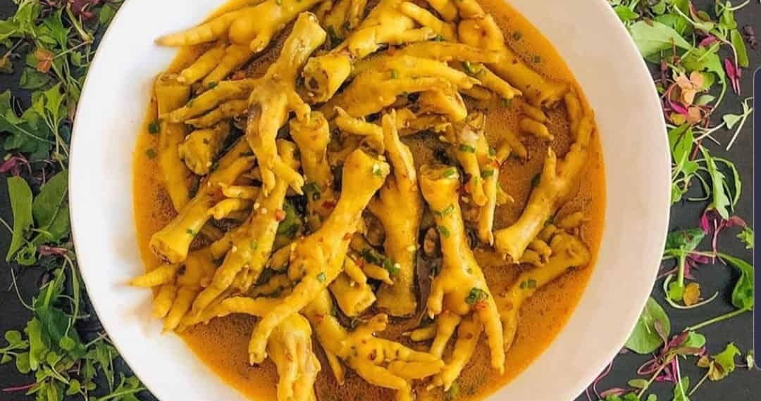Chef Cebo's spicy amawotana are rich in collagen and tasty.