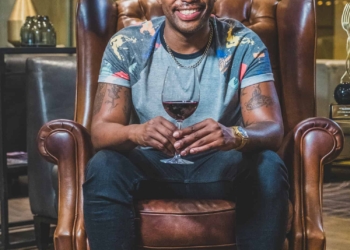 Mlambo is the winner of the coveted Eat Out Nederburg Rising Star of the Year award for the year 2019.