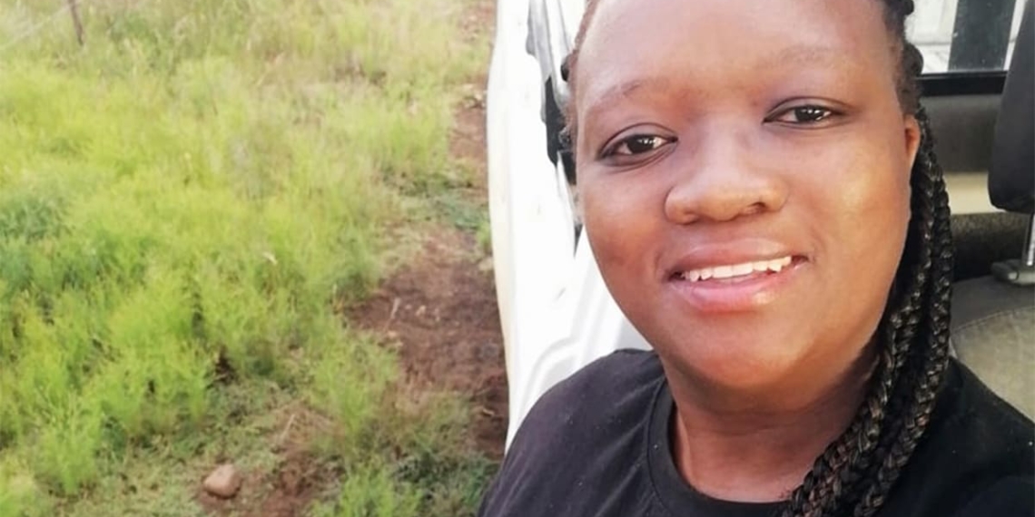 Farming is magical experience, says Hlalefang Mzingwane. Cultivating the soil of her vegetable enterprise at the foot of the Asvoëlberg in Zastron is a dream come true.
