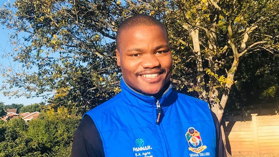 Siyabonga Ngcobo is a lecturer in animal production at the Cedara College of Agriculture, feeding the minds of young agri-enthusiasts interested in this commodity. Photo: supplied.