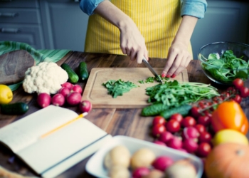 ‘Drop the one night stands and choose food with integrity’