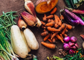 Redefining ‘food waste’ can ease hunger, save environment. Photo: Supplied