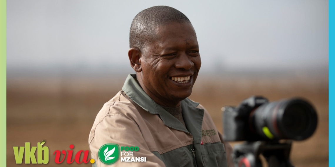 In this weeks episode of Vir die liefde van die land, we meet , Petrus Tsotetsi, a hard-working farmer who believes that working together is key in his success. Photos: Wyrd Films.