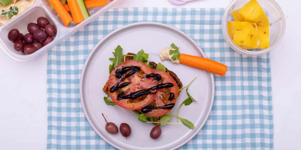 All it takes is good prep work to make a plant-based school or office lunch, says plant-based foodie Dané Vermeulen. Photo: Dané Vermeulen/ Food For Mzansi