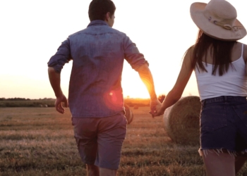Everyone knows that farmers work 365 days a year. They don't get special breaks for Valentine's Day, and have to make the best of every moment together. Photo: Supplied/Food For Mzansi