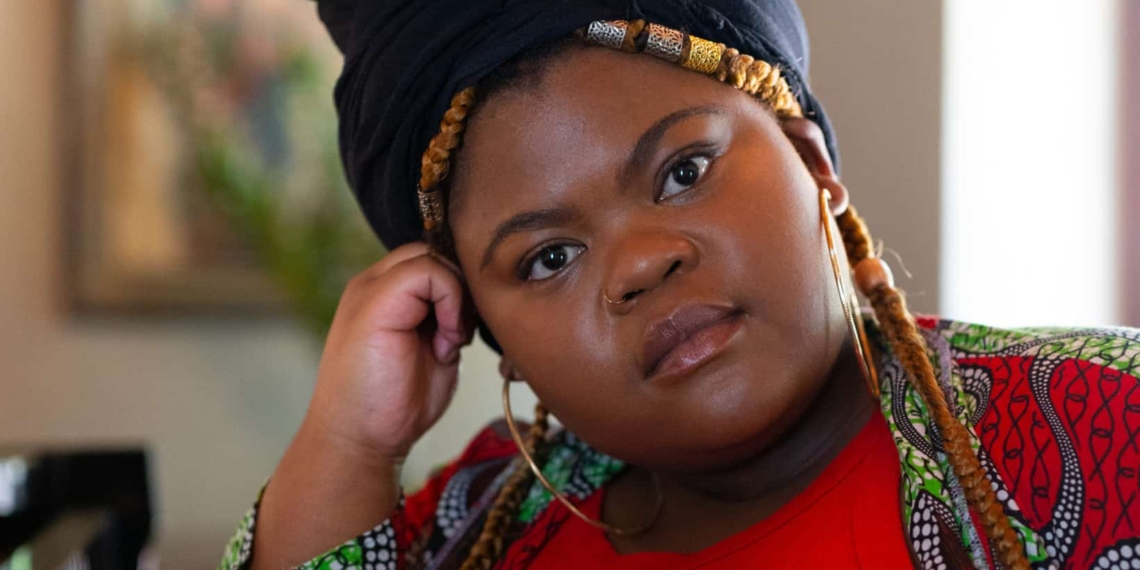 Living with a messy partner can be the most frustrating thing about your beloved. Don't pull your hair out just yet though, you can work it out with open and direct COMMUNICATION. Photo: Food For Mzansi