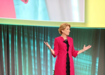 Cathy Burns, the chief executive of the Produce Marketing Association, will in 2023 become the sole CEO of a global trade association. Photo: Supplied/Food For Mzansi