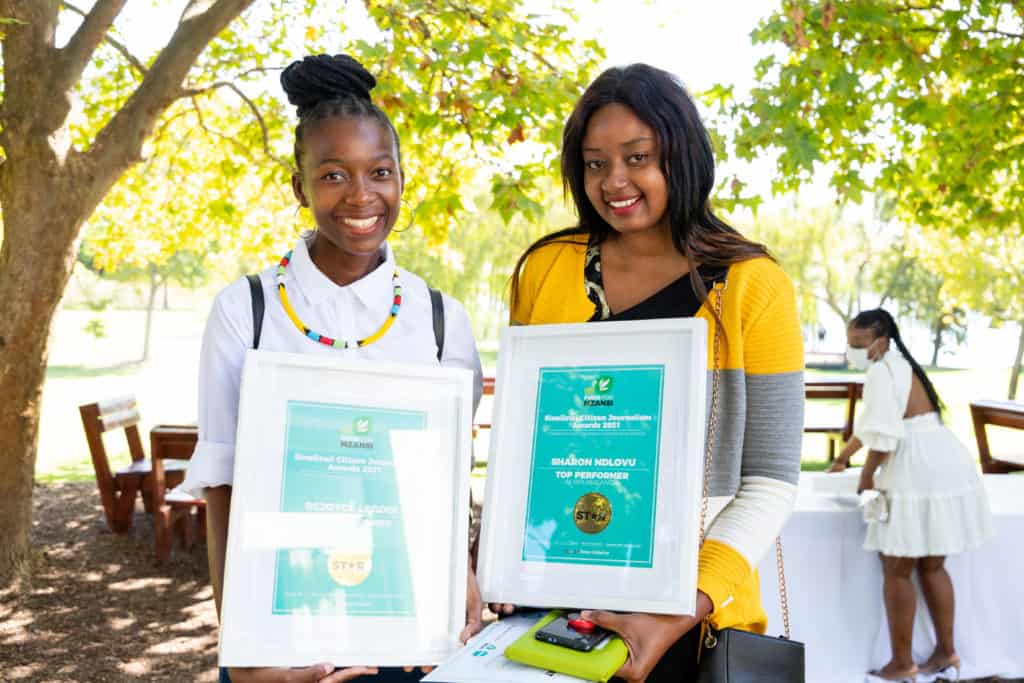 Rejoyce Legodi and Sharon Ndlovu were Sinelizwi’s top performers in Limpopo and Mpumalanga respectively. Photo: Food For Mzansi