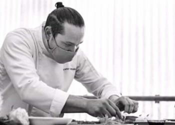 World Sushi Day: Henrico Sampson (40) took the road less travelled to realise his culinary dreams. While he may not have formally trained as a chef, a sushi apprenticeship has seen him become the proud owner of Sushi H in the Western Cape. Photo: Supplied/Food For Mzansi