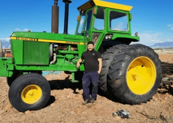 Gary Patience, a farmer from the Western Cape, has seen his profits increase after using Voermol feeds for his livestock. Photo: Supplied/Food For Mzansi