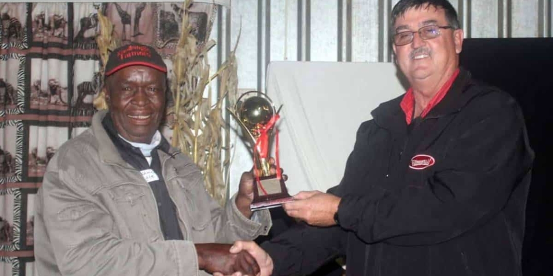 The Kaallaagte Farmers' Association, representing a group of 15 newly-commercialising black farmers, hosted their first auction on the grounds of the Gilead Boerevereniging between Lindley and Petrus Steyn in the Free State. Photo: Duncan Masiwa/Food For Mzansi