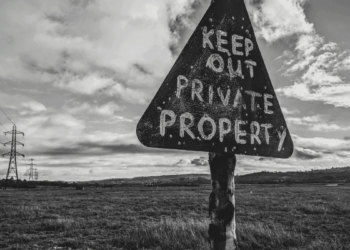 While leaders in South Africa’s agricultural sector have mixed views about the ANC and EFF’s proposed amendment to place under state custodianship they all agree that the people of South Africa should be put first. Photo: Supplied/ Food For Mzansi