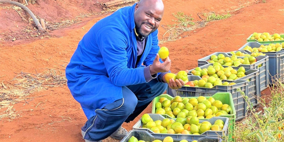 Dr Vusi Khosa
