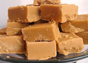 “It has worked every time,” vows Andriette de la Harpe from ’n Mondvol about her easy fudge recipe. Photo: Supplied/Food For Mzansi
