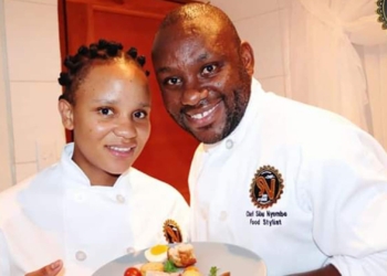 Chef Boitumelo Nyembe (left) offers her bespoke cakes to patrons all over Soweto. Photo: Supplied/Food For Mzansi