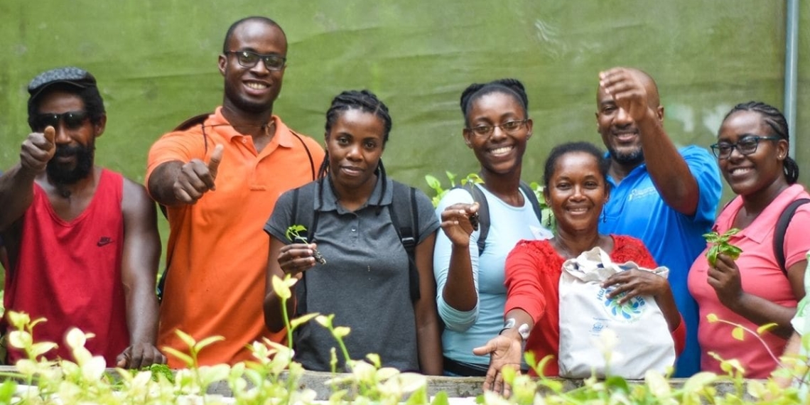 INMED South Africa and the Deaf Empowerment Firm believe that aquaponics is suitable, user friendly and safe for people with all disabilities. Photo: Supplied/Food For Mzansi