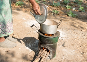 Women and children are often central to the conversation about clean cooking. They are more exposes to home air pollution and are often tasked with gathering fuel for food preparation. Photo: Supplied/Peace Parks Foundation