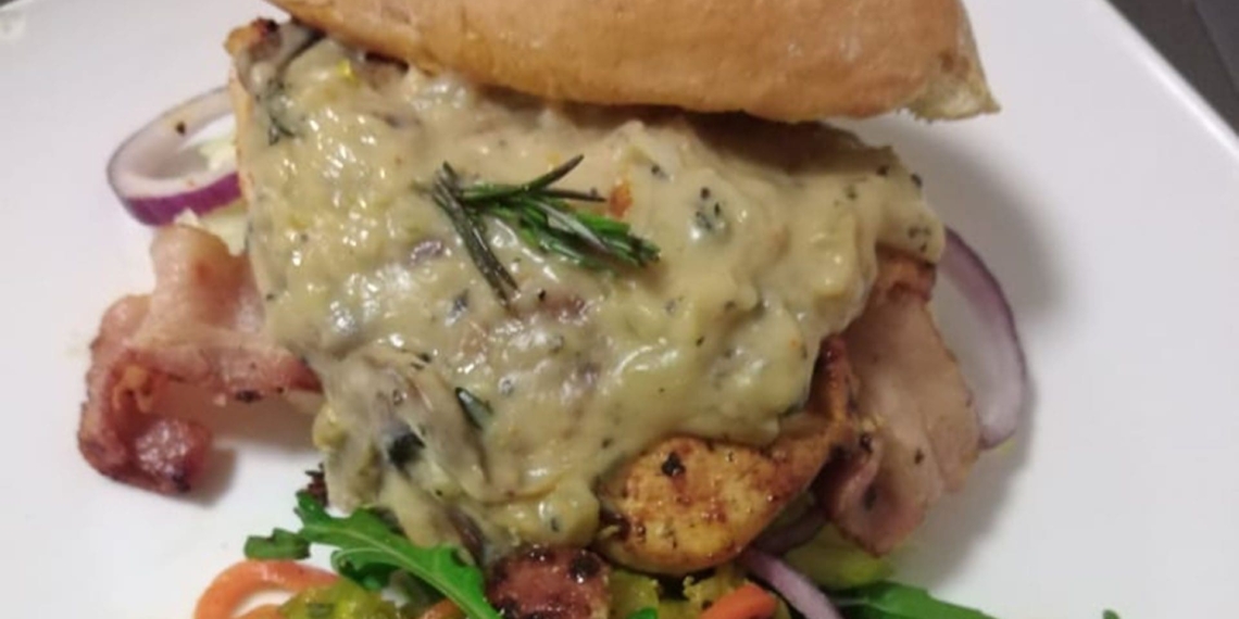 Who doesn't love a juicy burger? Mpho Mapatsi, the co-founder of George-based food business Uzuri The Experience, shares her delicious recipe. Photo: Supplied/Food For Mzansi