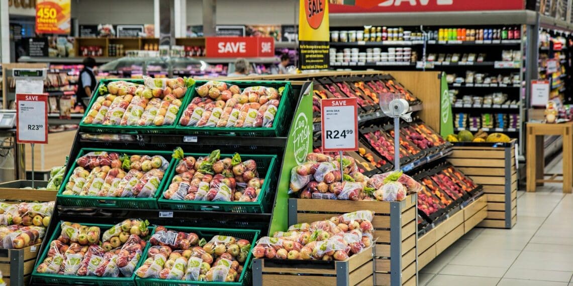Agricultural economist Wandile Sihlobo co-authored a piece with agricultural economists Professor Edward Mabaya of Cornell University and Lulama Ndibongo Traub of Stellenbosch University on what it will take for Africa’s agrifood systems to thrive. Photo: Supplied/Pixabay