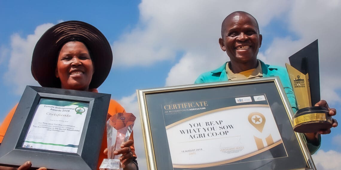 Chairperson Violet Mathusiemang and her deputy chairperson, Themba Dingilizwe, the driving force behind Randfontein’s award-winning farming cooperative called You Reap What You Sow. Photo: Magnificent Mndebele/Food For Mzansi