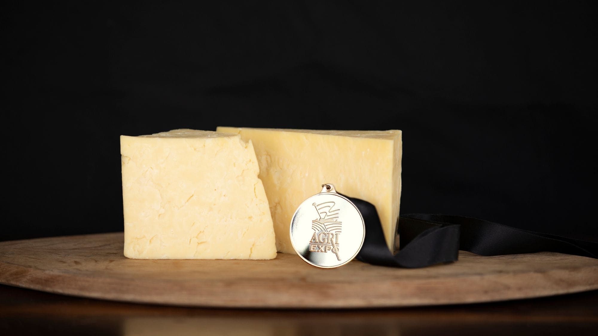 Aged cheddar announced as SA's top dairy product - Vimarsana News