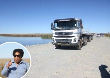 Free State Premier Sisi Ntombela visited Allanridge this week to inspect the R30 towards Bothaville. The road has been closed "to prevent further loss of life". Photo: Supplied/Food For Mzansi