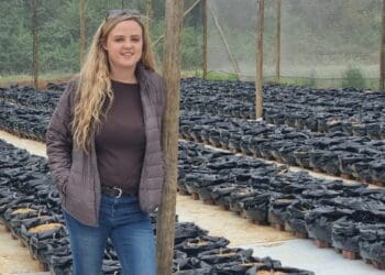 This #SoilSista is making waves with hydroponic farming