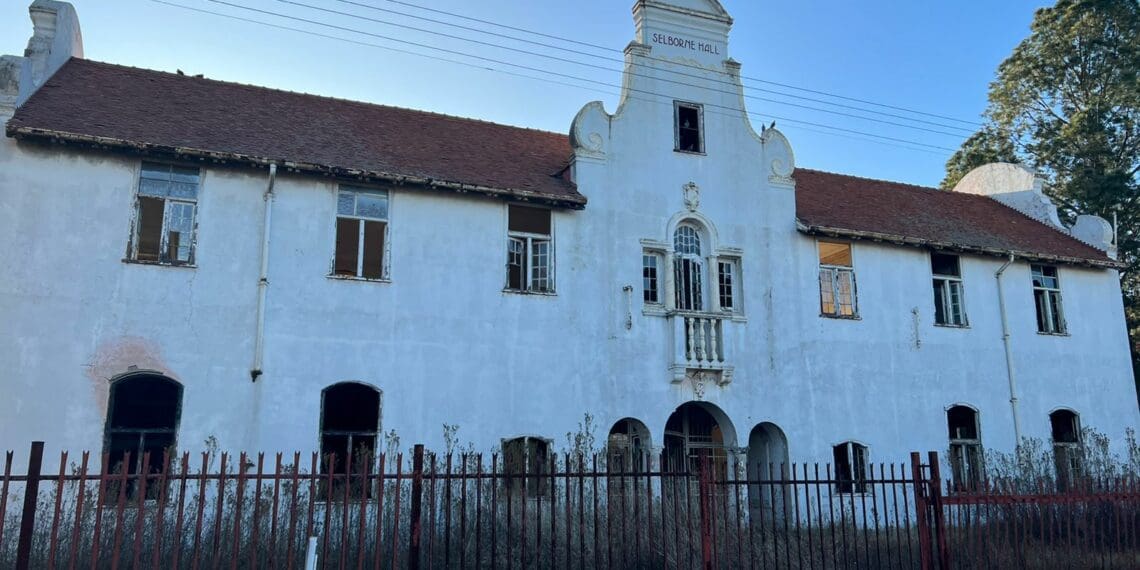 The Potchefstroom College of Agriculture in North West came in the spotlight this week after images of some dilapidated buildings and seemingly unhealthy cattle were circulated. Photo: Supplied/Food For Mzansi