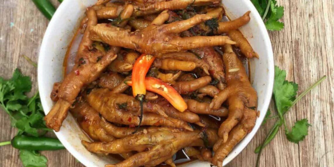 Try Boitumelo Maphothoma's recipe for spicy garlic chicken feet. Photo: Supplied/Food For Mzansi