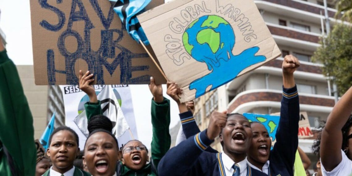 Protesters are demanding that government take action to curtail climate change. Photo: Ashraf Hendricks/GroundUp