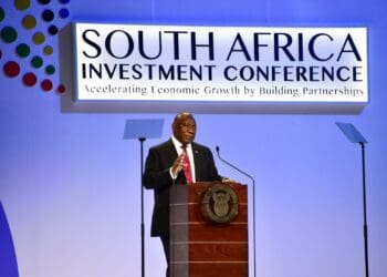 Investment Conference: 'Solve power crisis first'