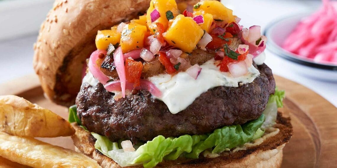 #FridayBraaiDay delight! Lamb burgers with grilled pineapple – a mouth-watering twist on tradition. Join us as we celebrate our love for red meat and the Rugby World Cup. Photo: Michelle Parkin/RMITED