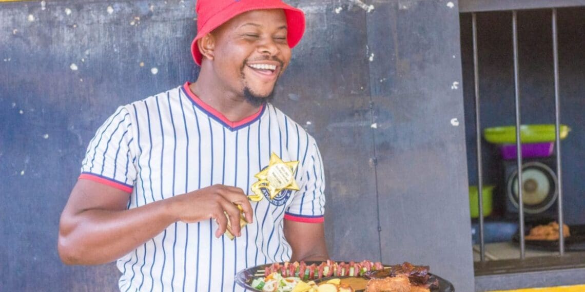 UBongani Motau ongumnini onebhongo wendawo yokulungiselela ukutya  yaselokishini ephumelela amawonga, ibizwa ngokuba yiLa Liga eMpumalanga.