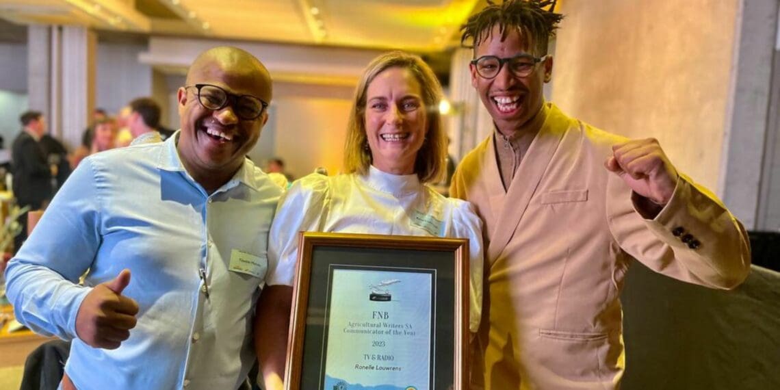 #TeamFoodForMzansi celebrates its big win at the 2023 Agricultural Writers SA Awards. Senior executive Ronelle Louwrens received the broadcast award for Farming with nature, a conservation farming television series. Pictured with her is Duncan Masiwa (right), the show’s host, and Tiisetso Manoko. Photo: Supplied/AWSA
