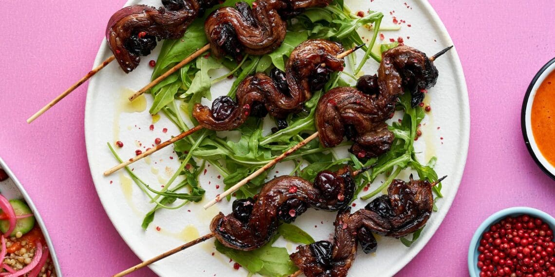 Deboned lamb riblet lollipops put the cherry on the cake!