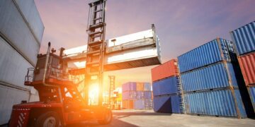 Agbiz chief economist Wandile Sihlobo reveals the expansive reach of South African exports, with the African continent leading at 38%, followed by Asia (28%), the EU (19%), and the Americas (6%). Photo: Supplied/Food For Mzansi