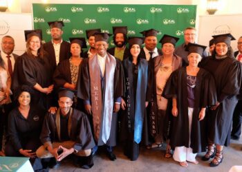 Members of the animal production class at KAL Academy pose for a group photo alongside instructors and industry leaders, showcasing their dedication to advancing their skills in agricultural education. With guidance from KAL Group and Agrimark Operations, these aspiring farmers are equipped to make a meaningful impact in the field of animal production. Photo: Supplied/Food For Mzansi