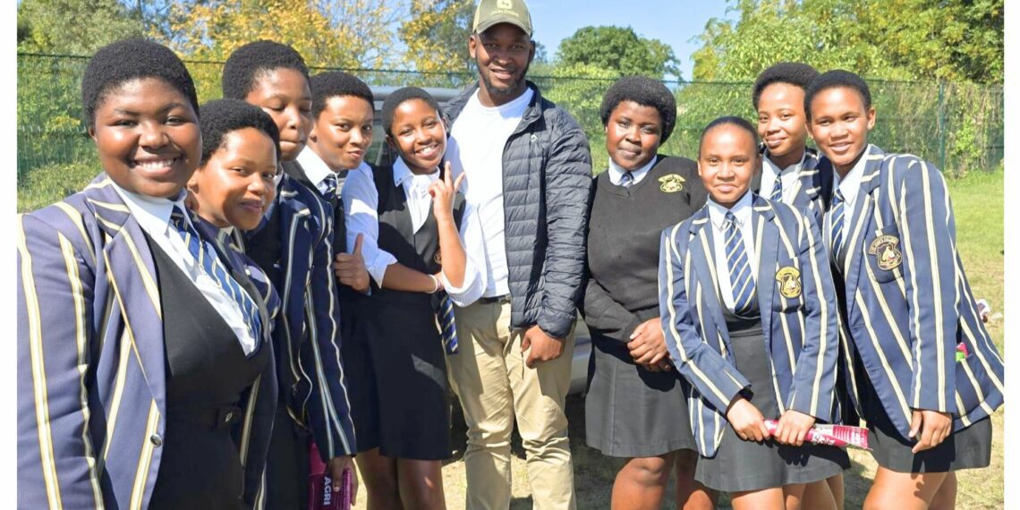 Mzimasi Jalisa, co-owner of Jay Jay Farming in Mthatha, with learners from St John’s College in Mthatha during the Eastern Cape leg of Food For Mzansi’s 2024 AgriCareers roadshow. Photo: Duncan Masiwa/Food For Mzansi