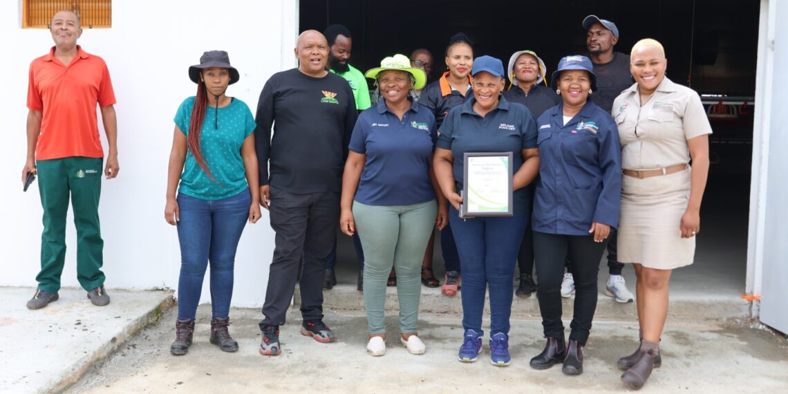 It's all systems go for the newly renovated Selame Broiler project. MEC Desbo Mohono and Team DARD handed over a new broiler house to farm owner Rose Rakgwale. Photo: NW DARD