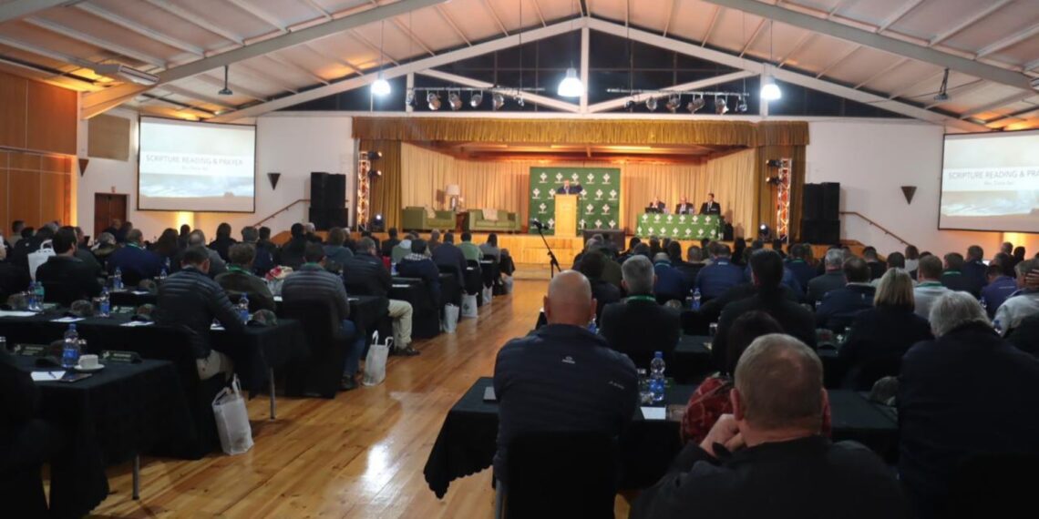 Agriculture minister John Steenhuisen addressed Agri Eastern Cape’s annual congress, calling for the sector’s leadership in driving national progress and innovation. Photo: Supplied/Food For Mzansi