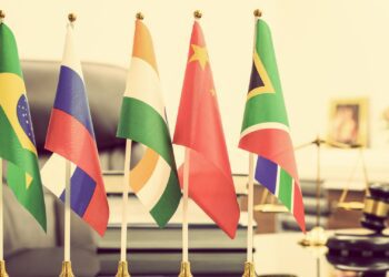 Declining trade surplus spurs call for supply chain resilience